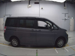 2012 Honda Step WGN