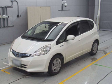 2013 Honda Fit Hybrid