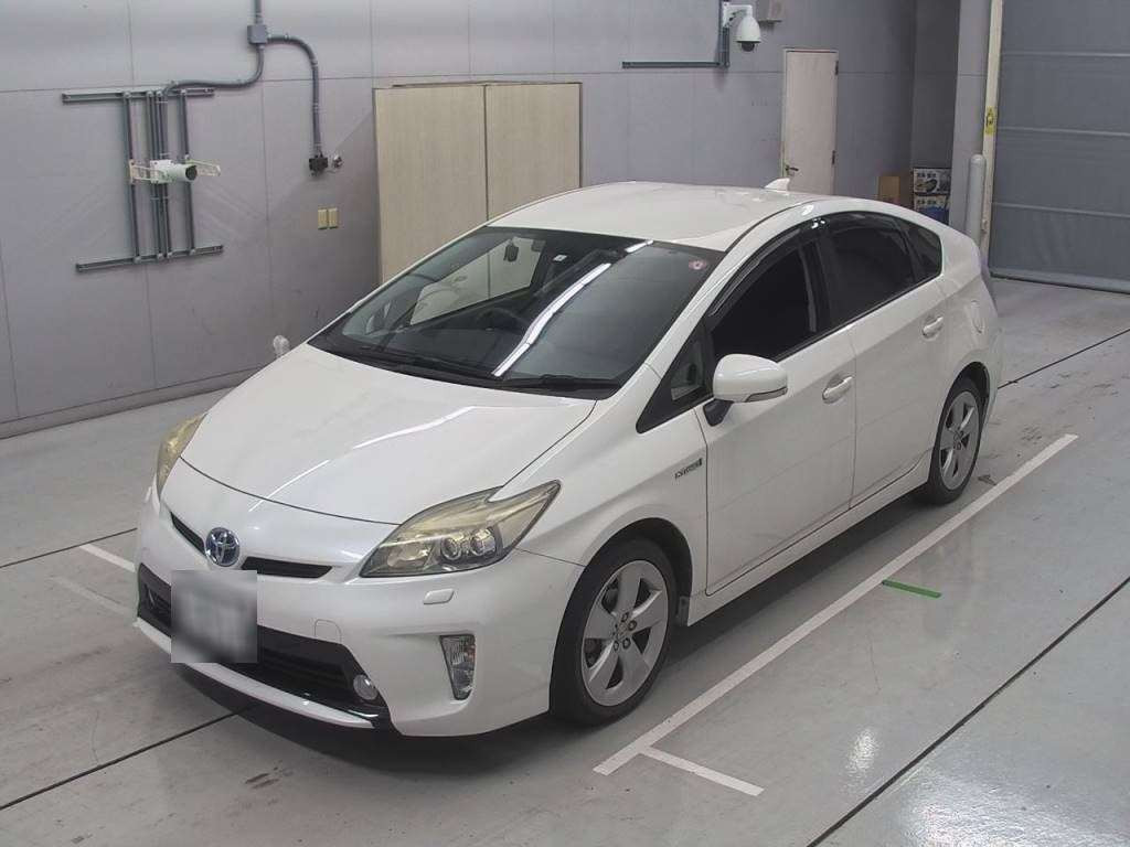 2013 Toyota Prius ZVW30[0]