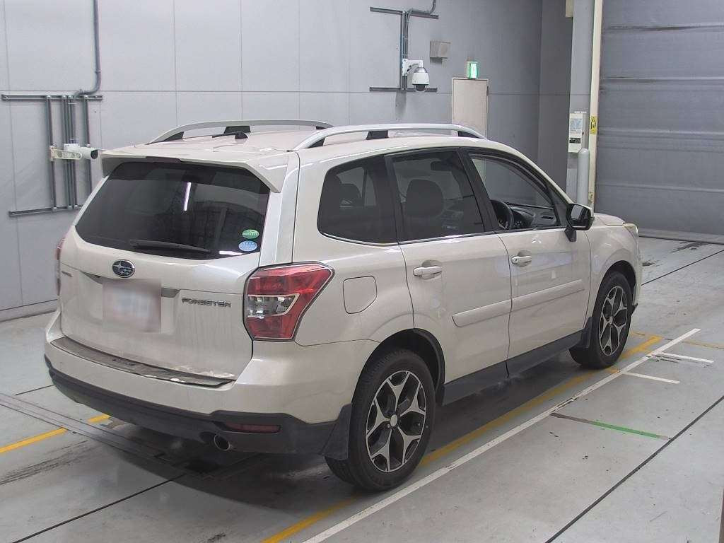 2014 Subaru Forester SJ5[1]