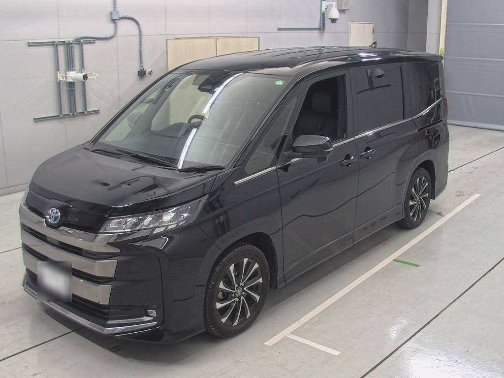 2022 Toyota Noah ZWR90W[0]