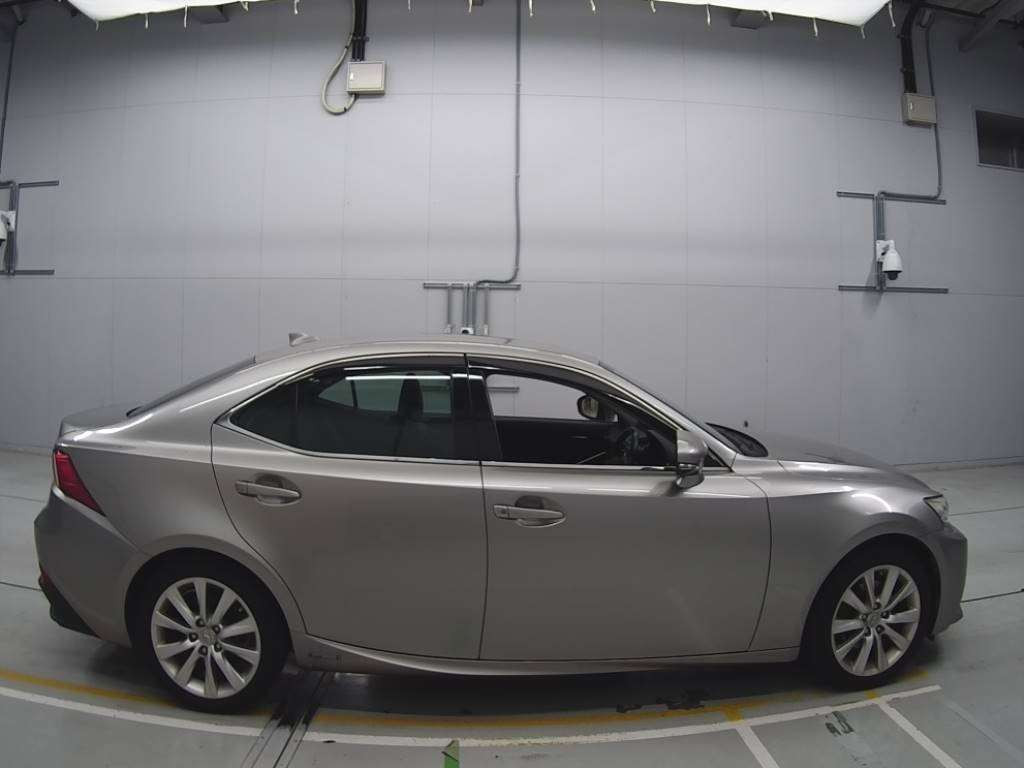 2013 Lexus IS AVE30[2]