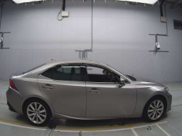 2013 Lexus IS