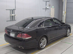 2010 Toyota Crown