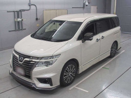 2015 Nissan Elgrand