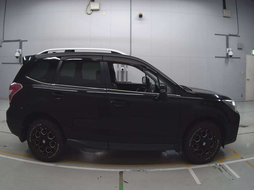 2015 Subaru Forester SJ5[2]