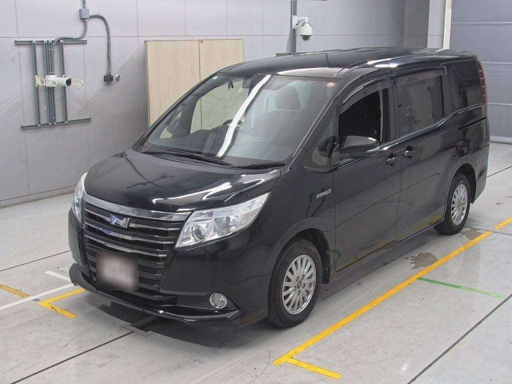 2014 Toyota Noah ZWR80G[0]