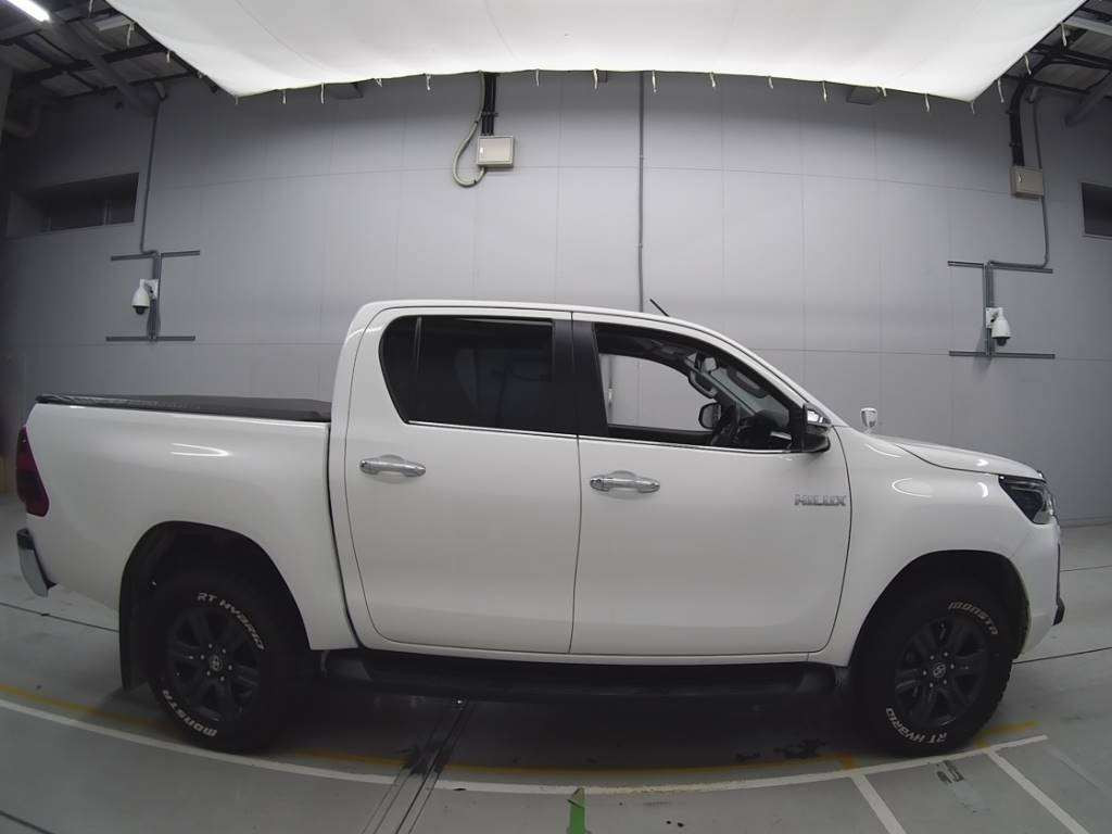 2021 Toyota Hilux GUN125[2]