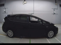 2012 Toyota Prius alpha