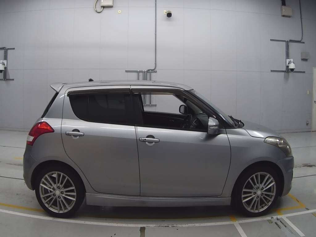 2012 Suzuki Swift Sport ZC32S[2]