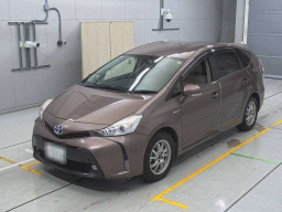 2014 Toyota Prius alpha