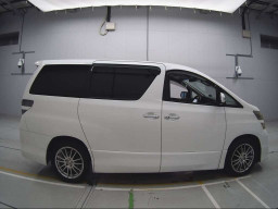 2010 Toyota Vellfire