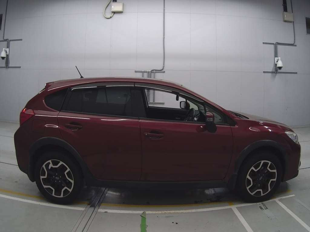 2016 Subaru XV GP7[2]