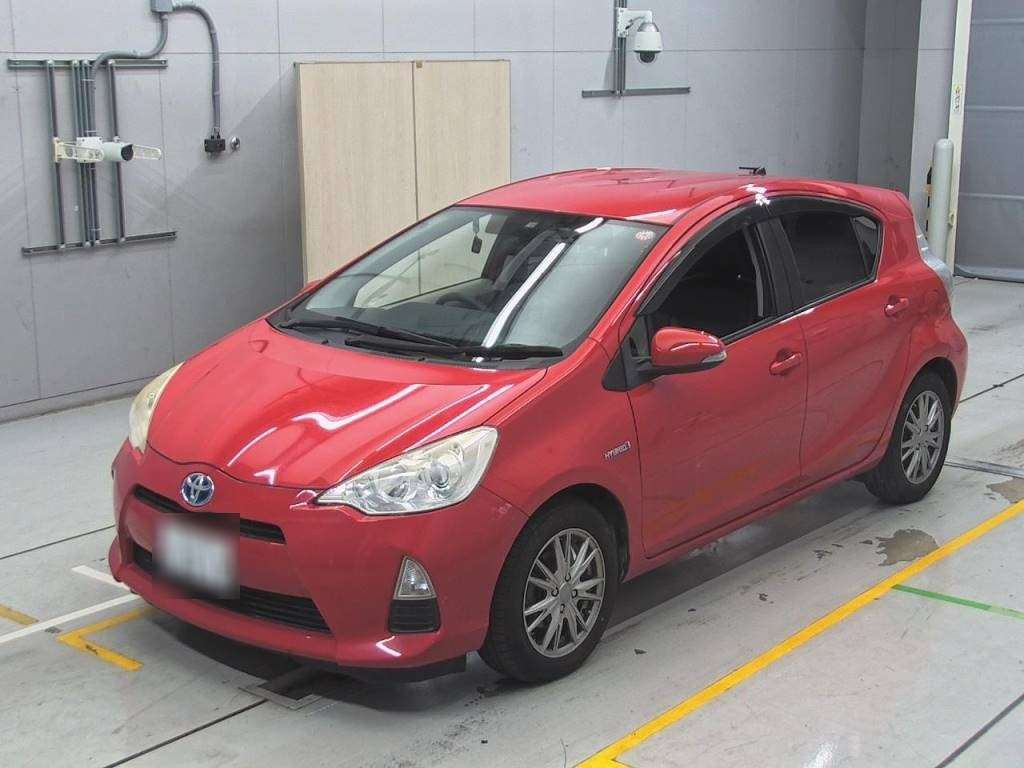 2014 Toyota Aqua NHP10[0]