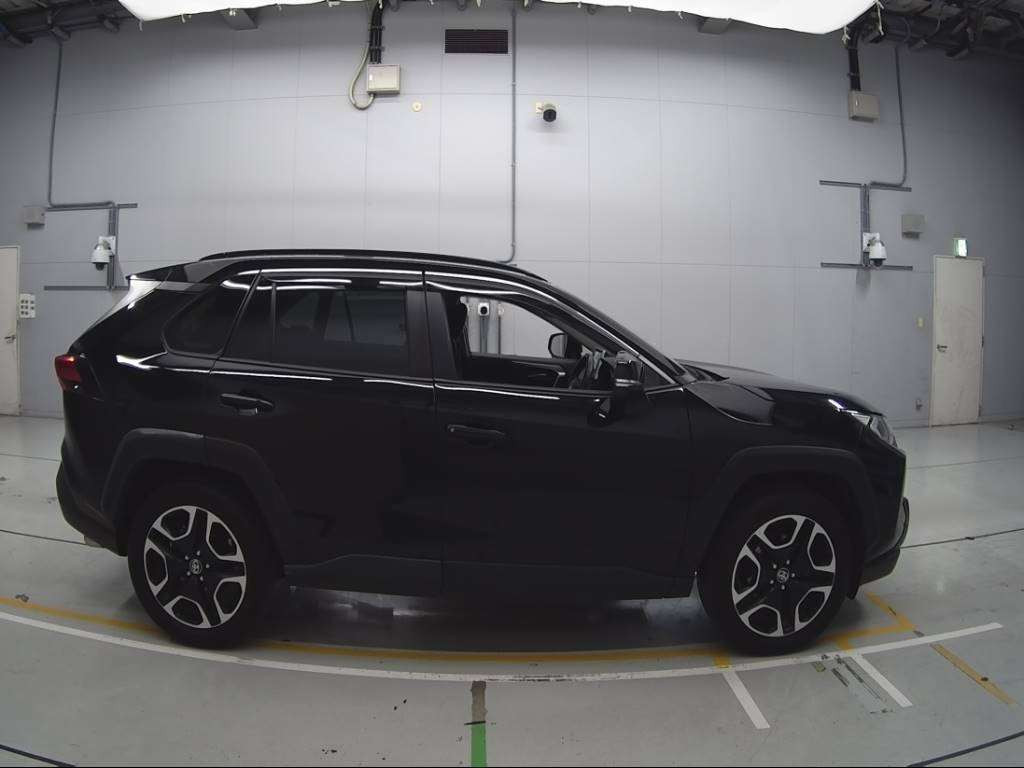 2020 Toyota RAV4 MXAA54[2]