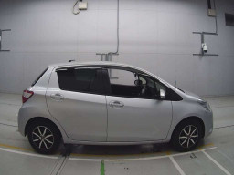 2019 Toyota Vitz