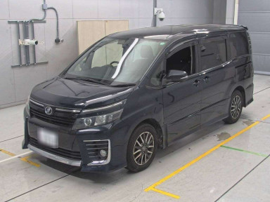 2015 Toyota Voxy