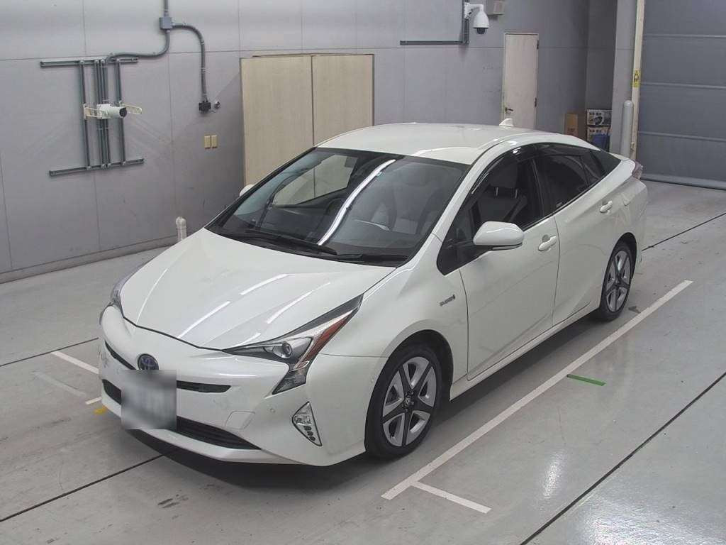 2016 Toyota Prius ZVW51[0]