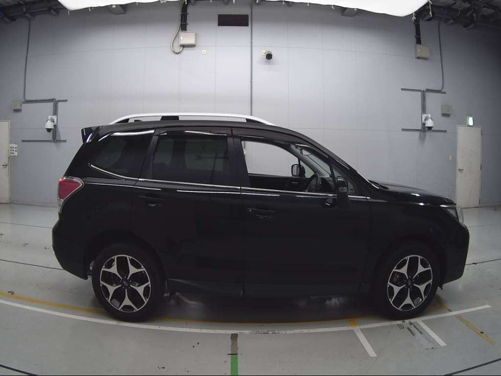 2015 Subaru Forester SJ5[2]