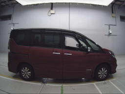 2018 Nissan Serena