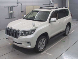 2019 Toyota Land Cruiser Prado