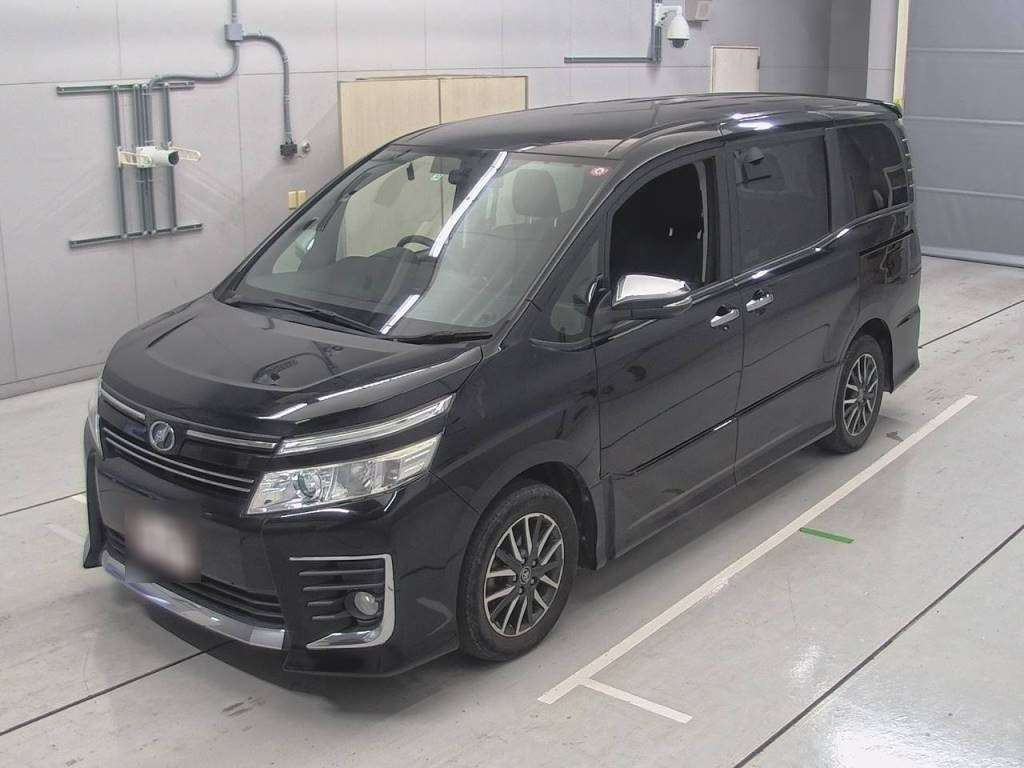 2015 Toyota Voxy ZRR80W[0]