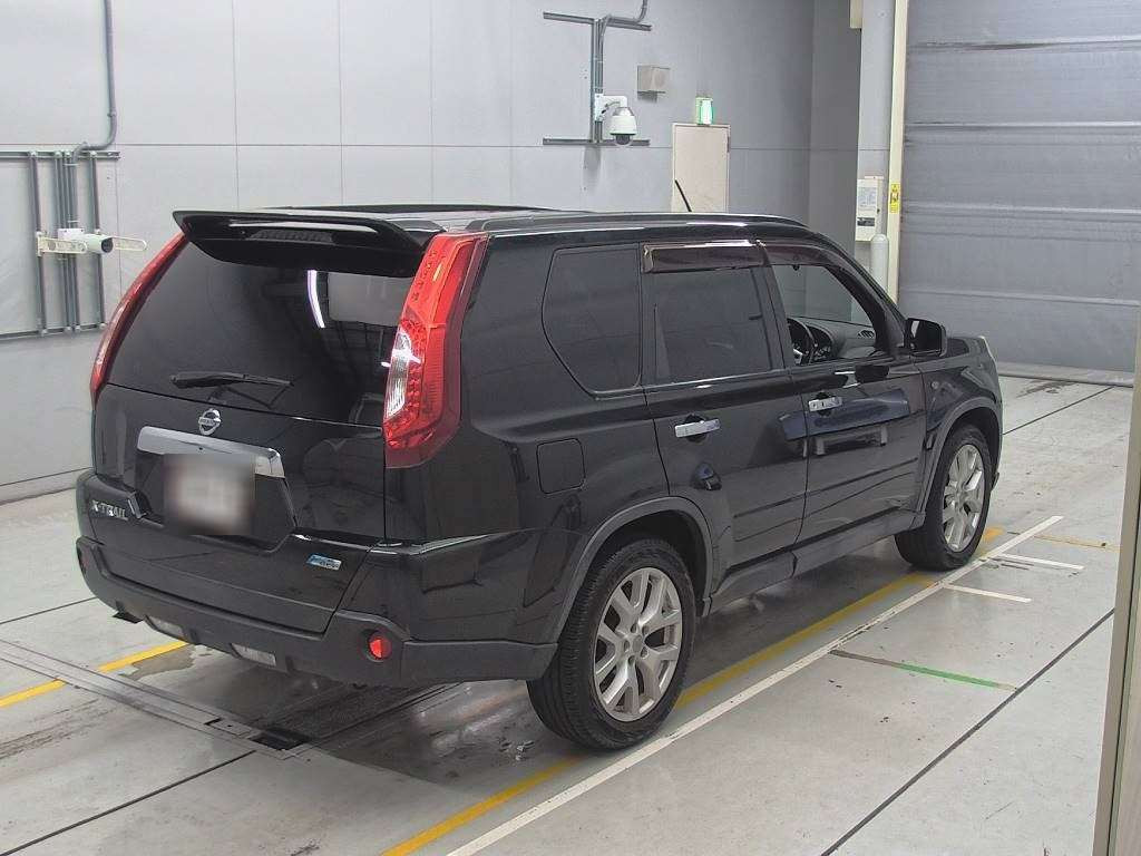 2011 Nissan X-Trail DNT31[1]