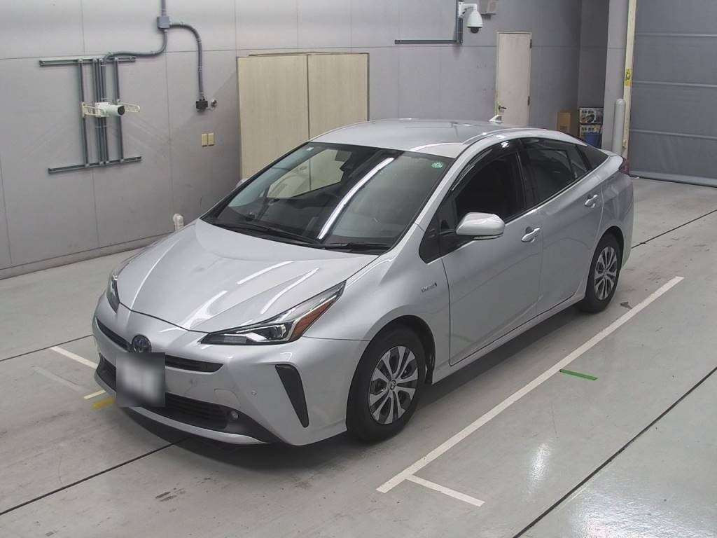 2019 Toyota Prius ZVW51[0]