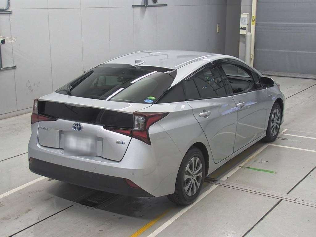 2019 Toyota Prius ZVW51[1]