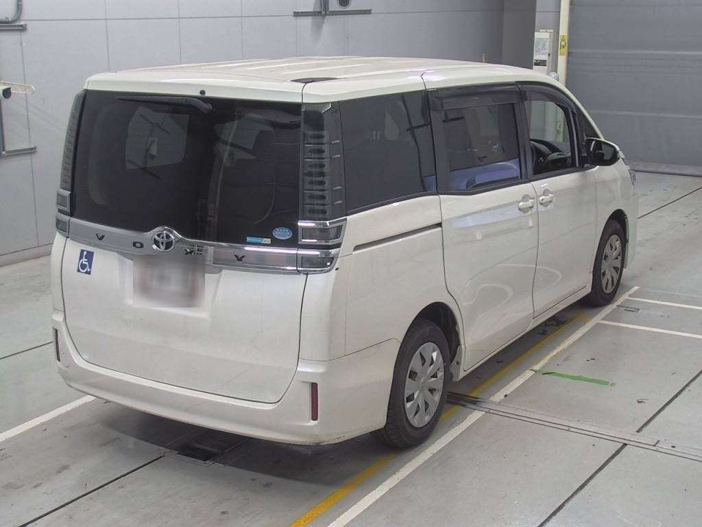 2019 Toyota Voxy ZRR80G[1]