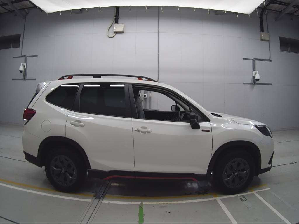 2022 Subaru Forester SKE[2]