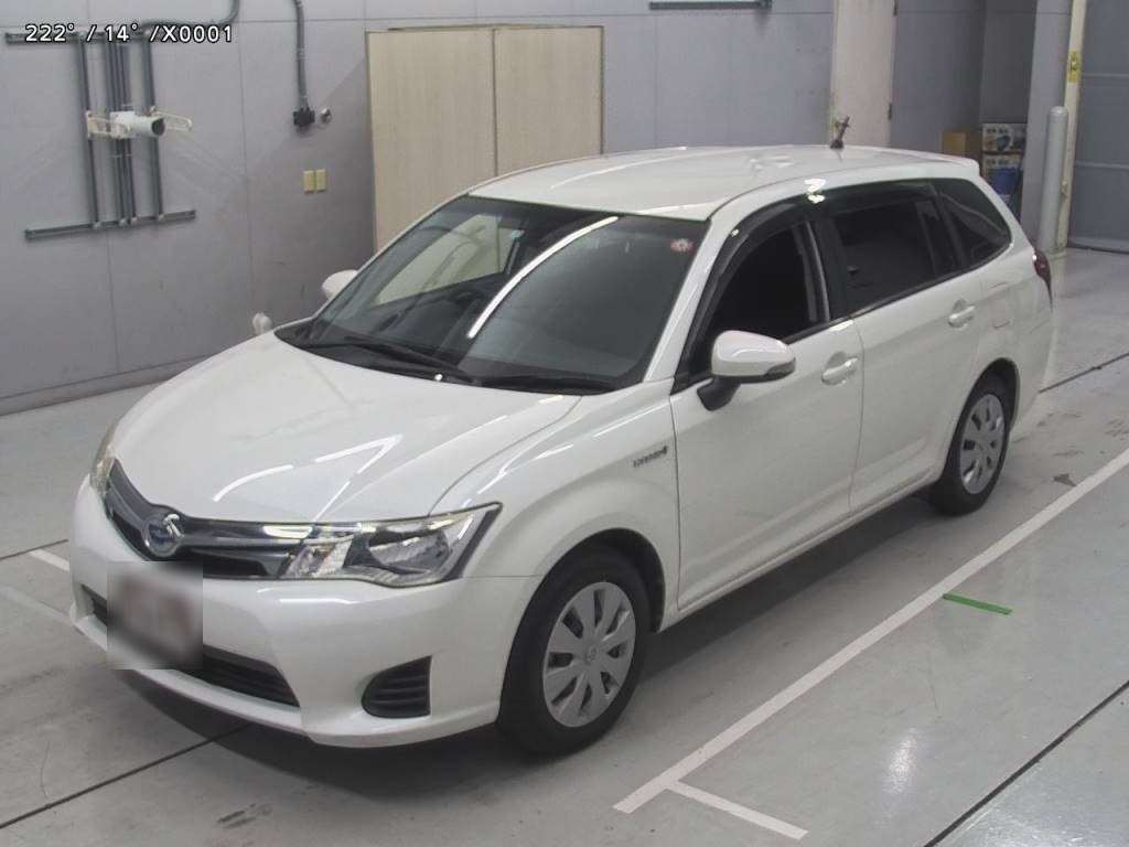 2013 Toyota Corolla Fielder NKE165G[0]