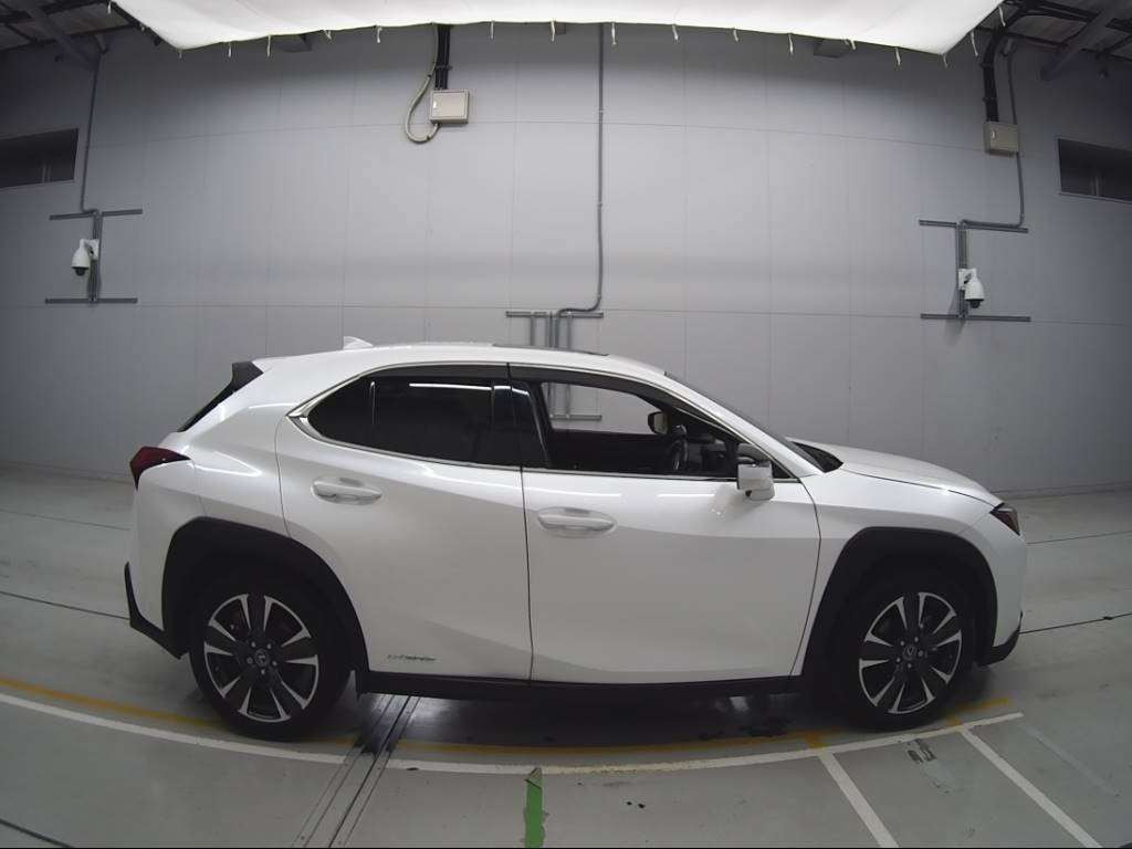 2019 Lexus UX MZAH15[2]