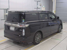 2016 Nissan Elgrand