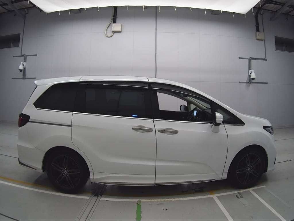 2021 Honda Odyssey RC1[2]