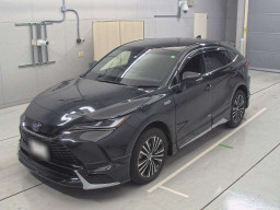 2023 Toyota Harrier PHEV