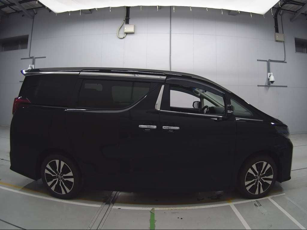 2022 Toyota Alphard AGH30W[2]