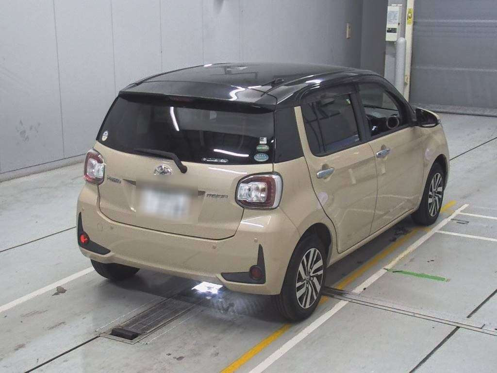 2020 Toyota Passo M700A[1]