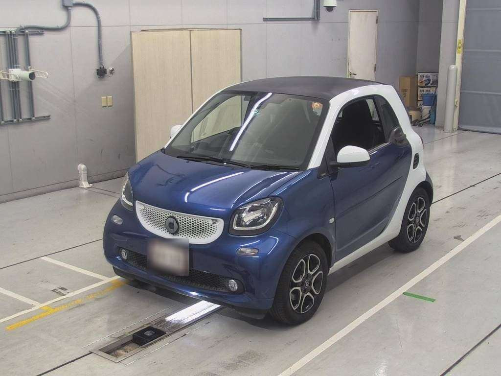 2015 Smart fortwo 453342[0]