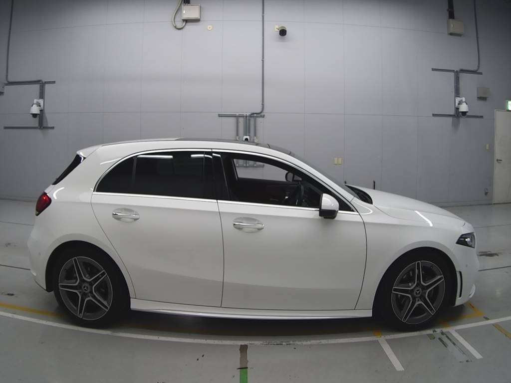 2020 Mercedes Benz A-Class 177084[2]