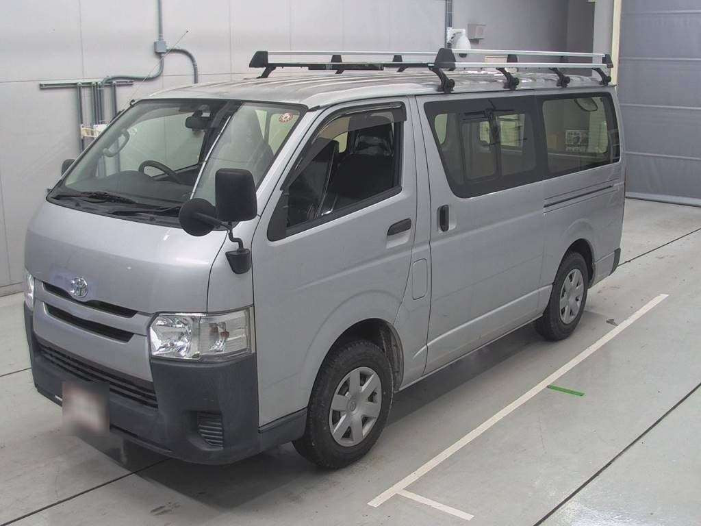 2017 Toyota Regiusace Van KDH201V[0]