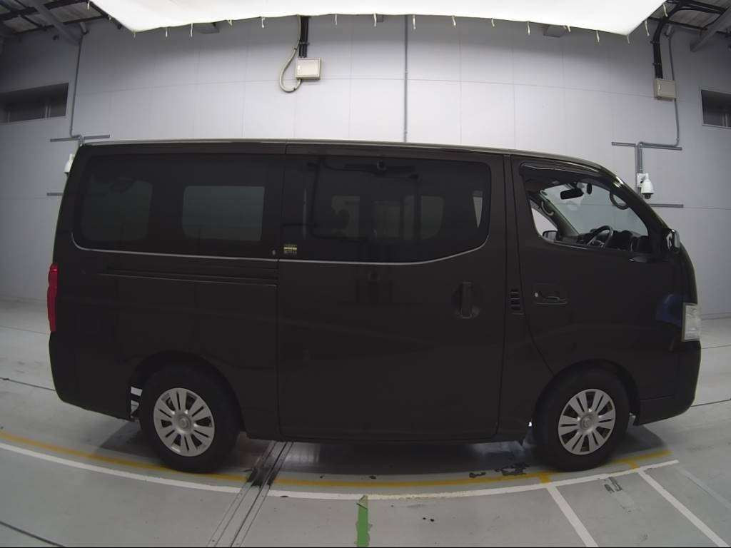 2013 Nissan NV350 CARAVAN VAN VW2E26[2]