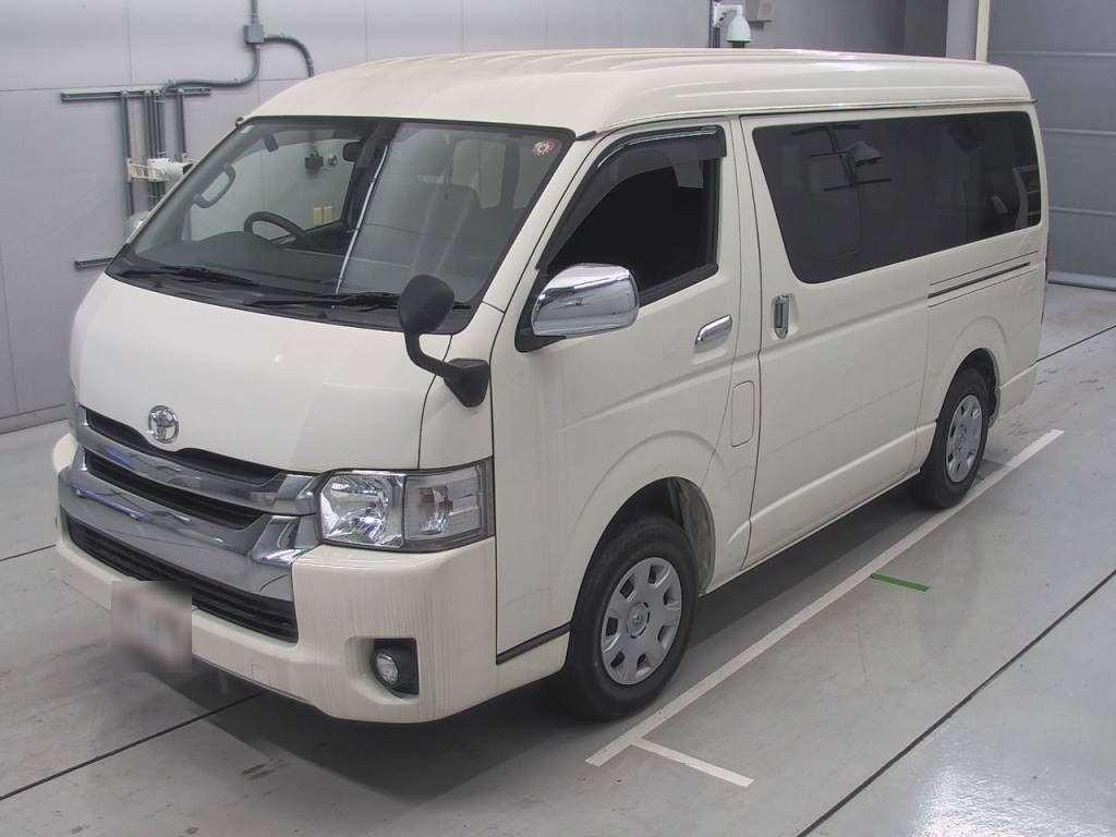 2017 Toyota Regiusace Van TRH216K[0]