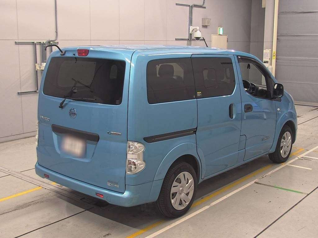 2015 Nissan e-NV200 VME0[1]