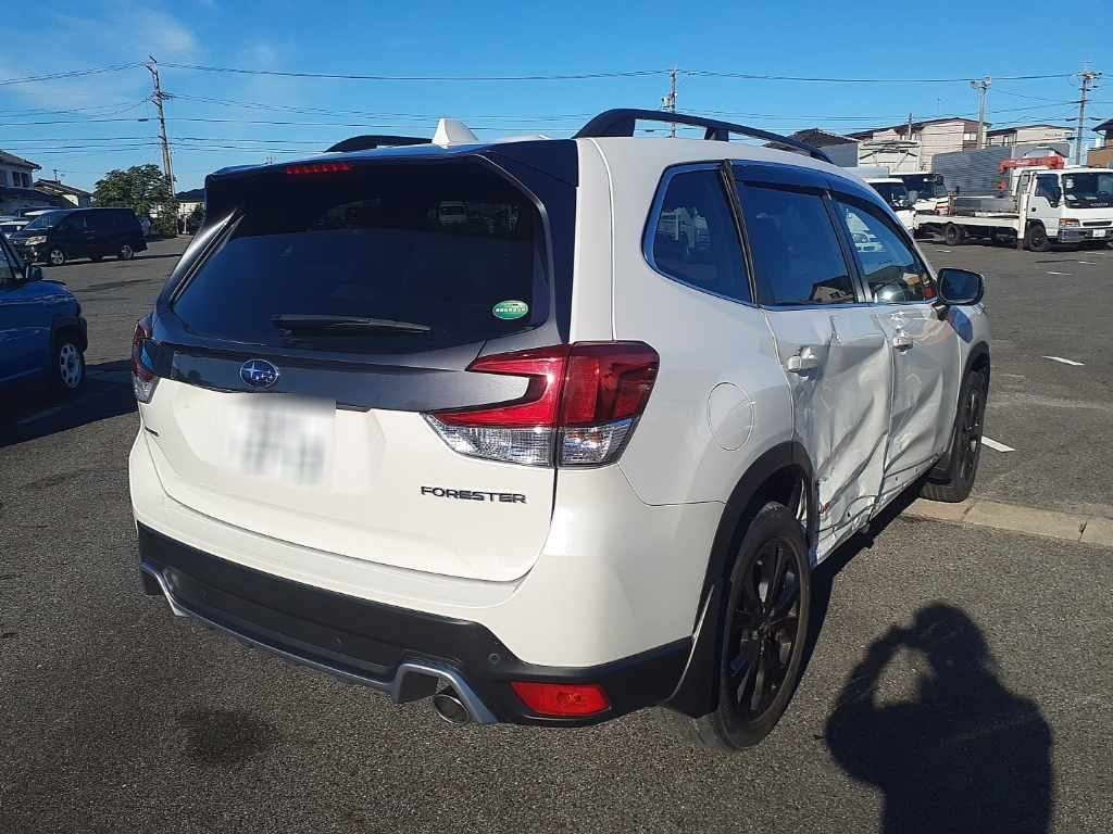 2021 Subaru Forester SK5[1]