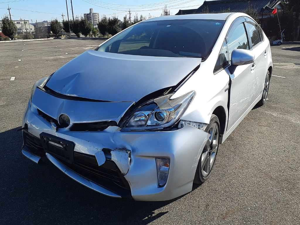 2013 Toyota Prius ZVW30[0]