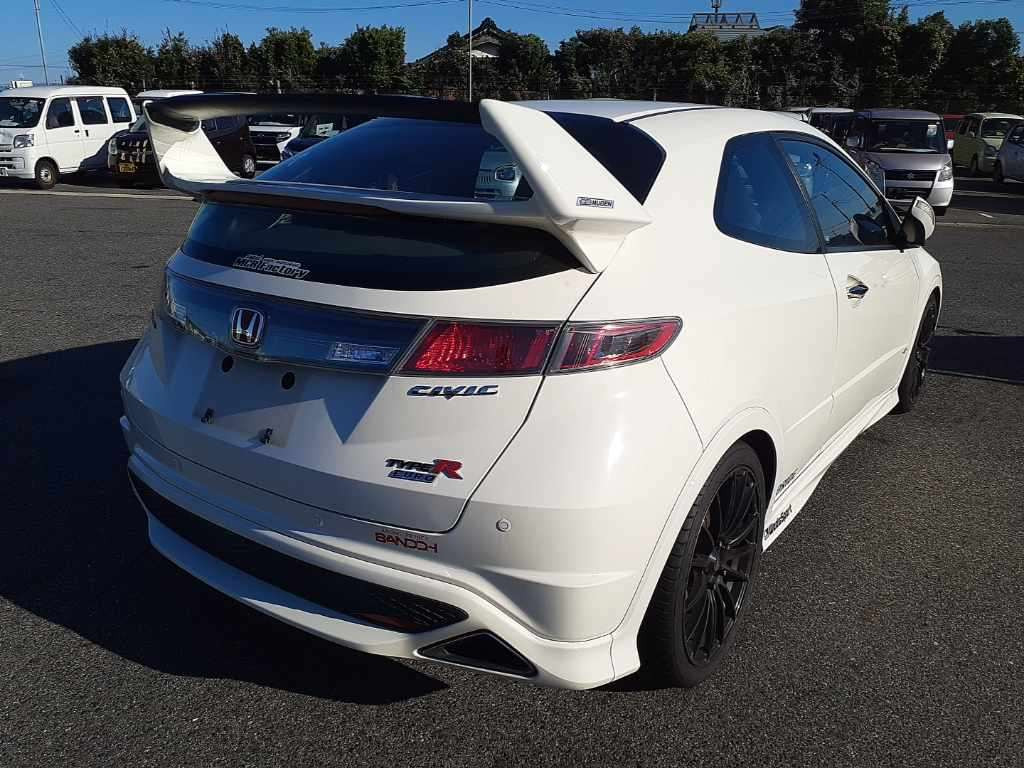 2010 Honda Civic FN2[1]