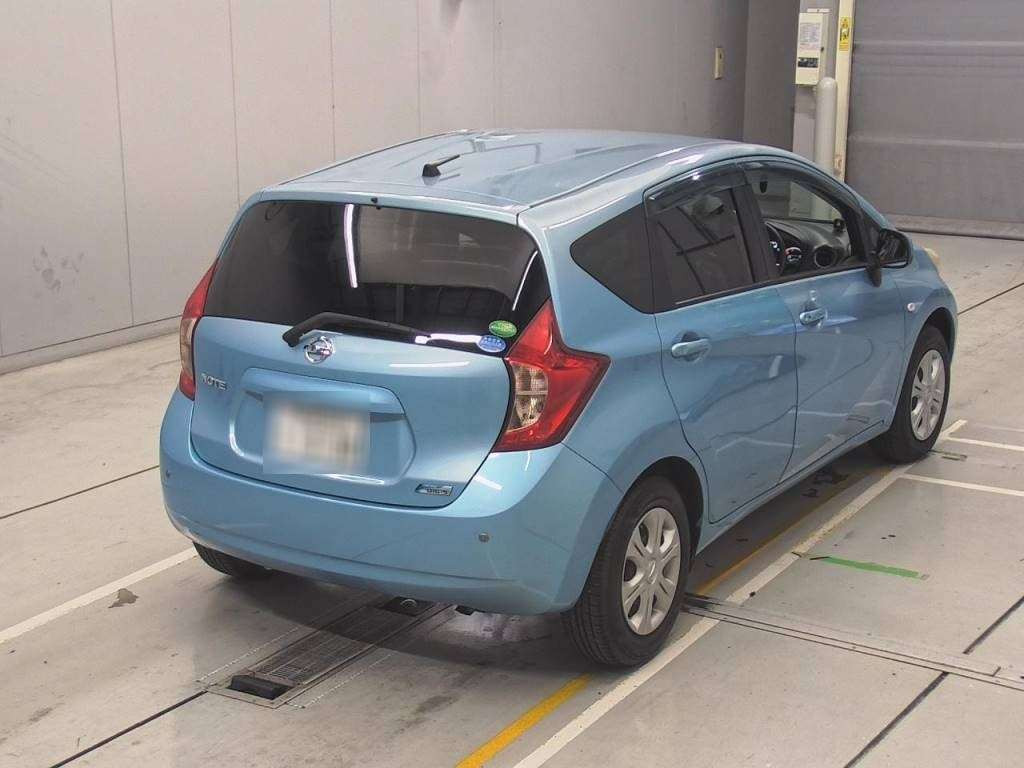 2013 Nissan Note E12[1]