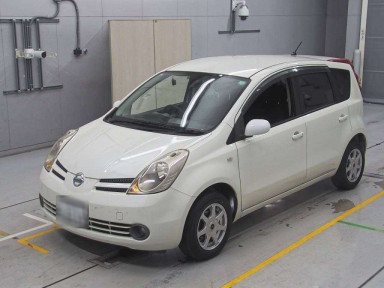 2005 Nissan Note