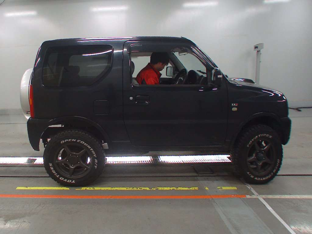 2011 Suzuki Jimny JB23W[2]